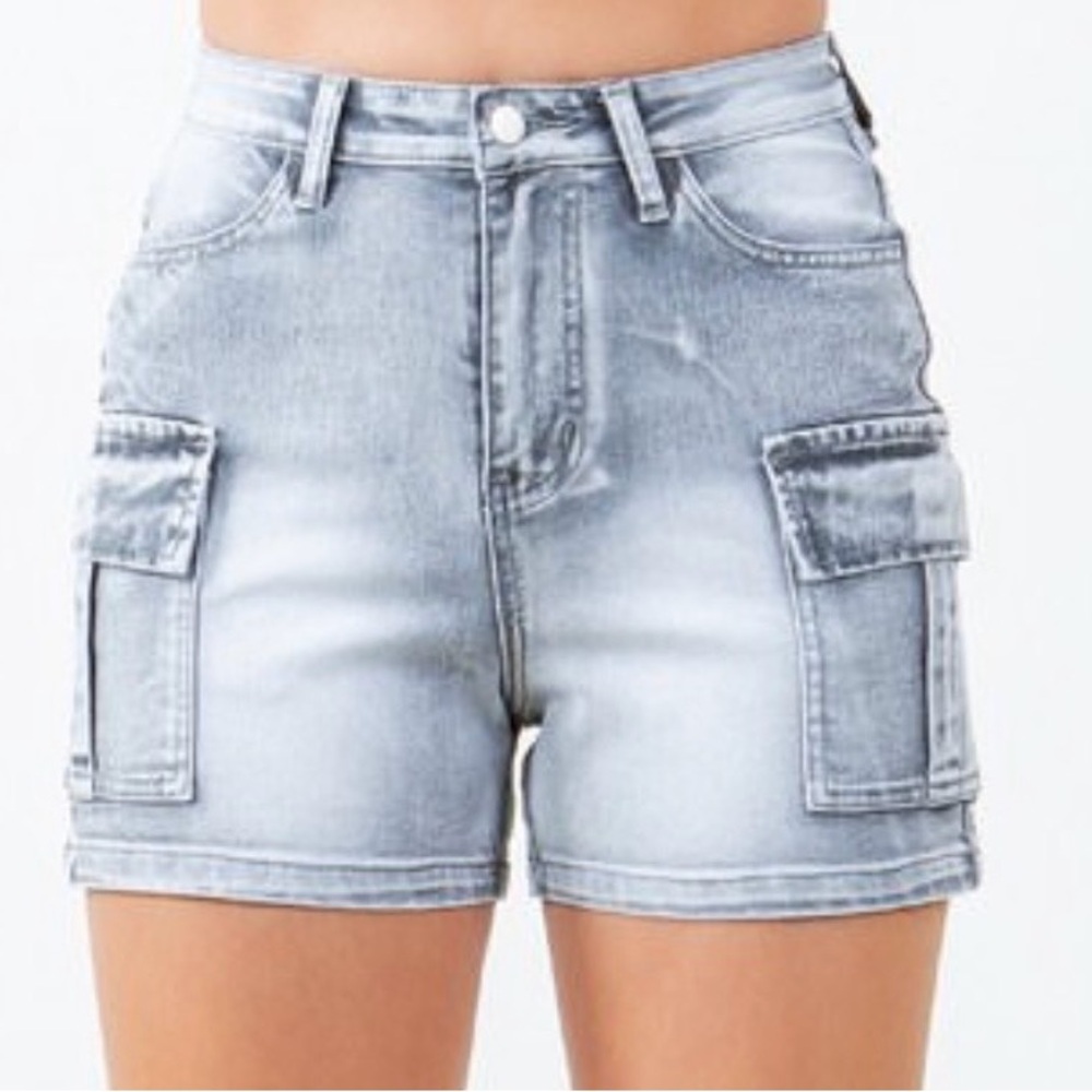 Women's Denim Cargo Shorts
